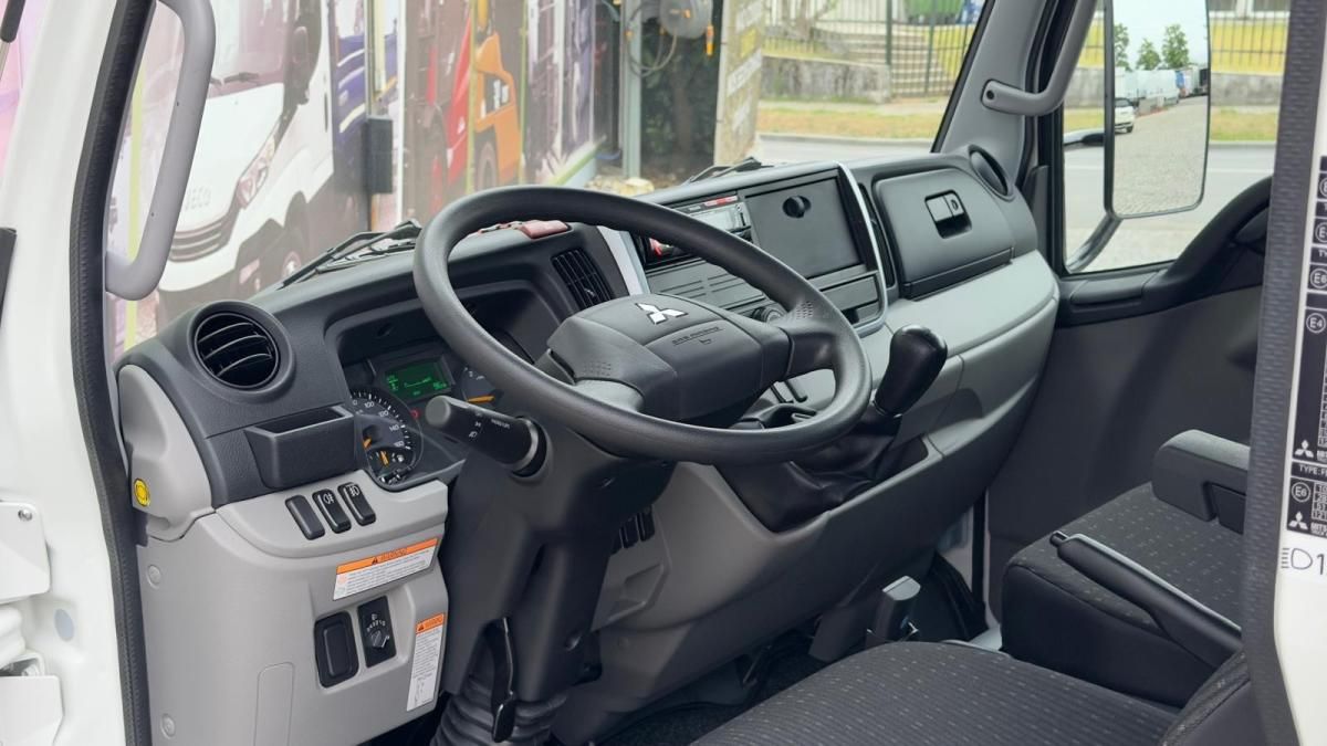 mitsubishi-canter-2026-diesel-2998cc