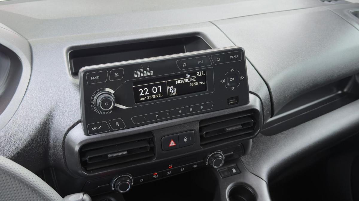 peugeot-partner-2020-diesel-1499cc