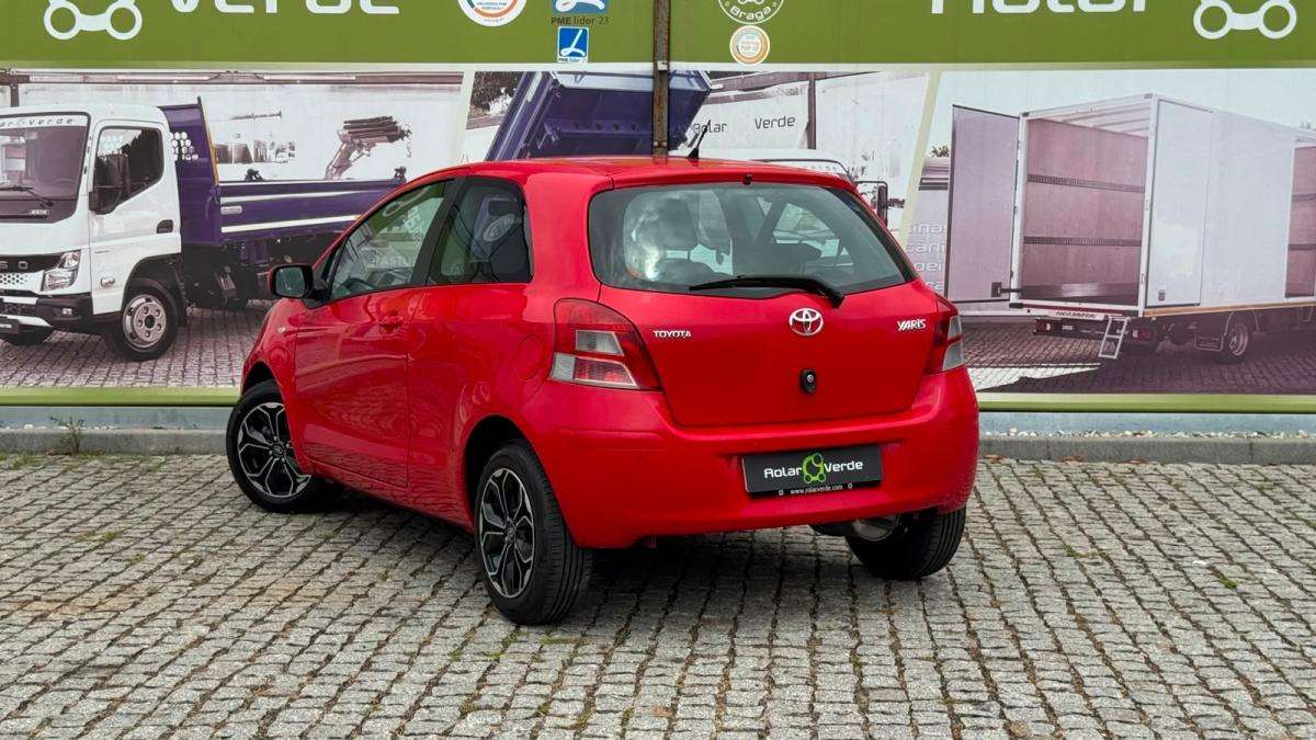toyota-yaris-2010-gasolina-998cc