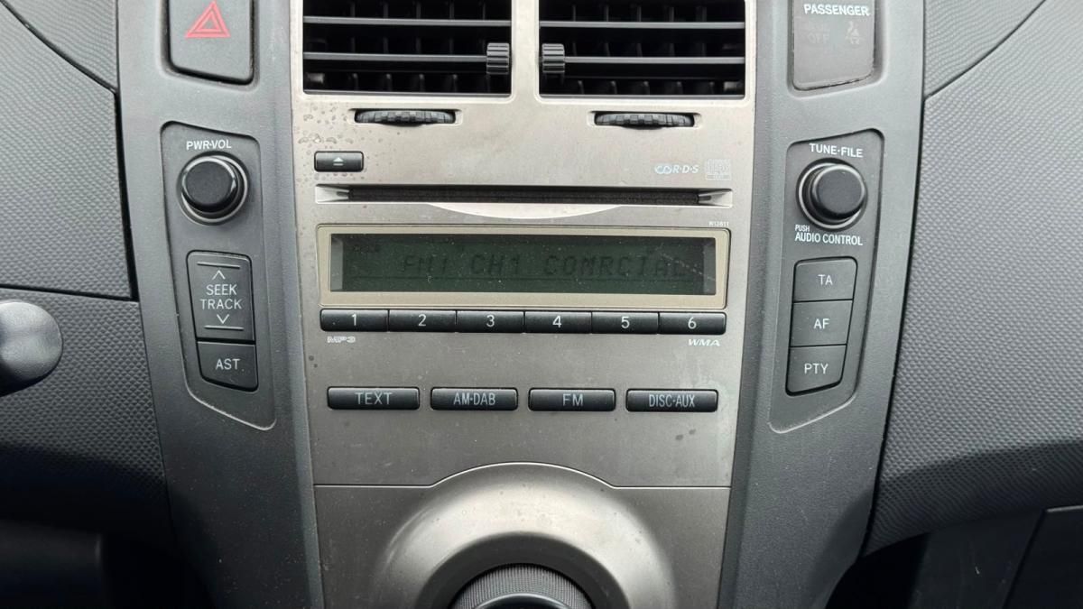 toyota-yaris-2010-gasolina-998cc