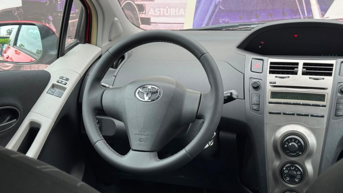 toyota-yaris-2010-gasolina-998cc