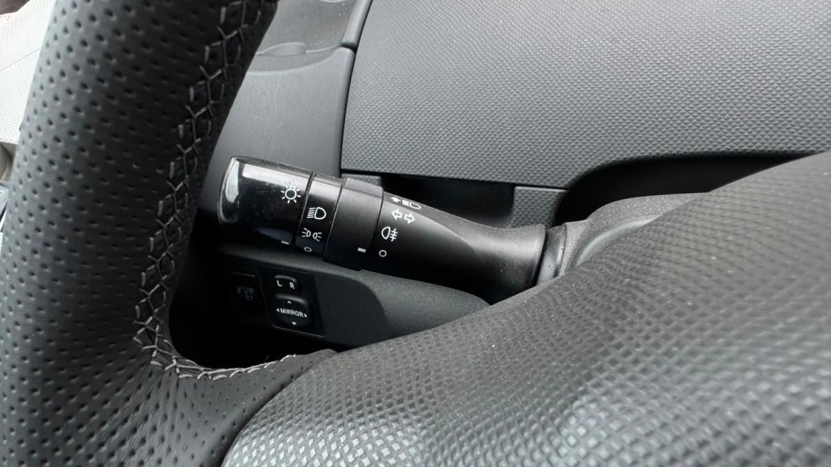 toyota-yaris-2010-gasolina-998cc