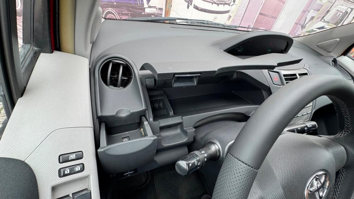 toyota-yaris-2010-gasolina-998cc