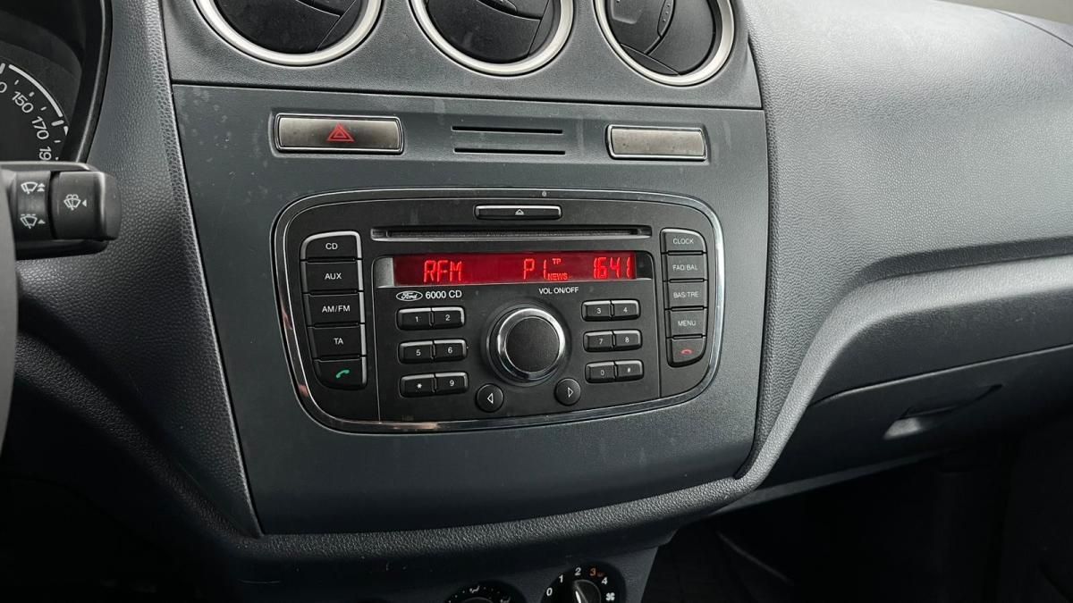 ford-tourneo-connect-2011-diesel-1753cc