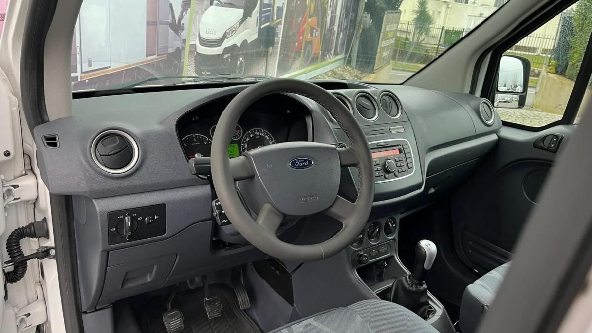 ford-tourneo-connect-2011-diesel-1753cc