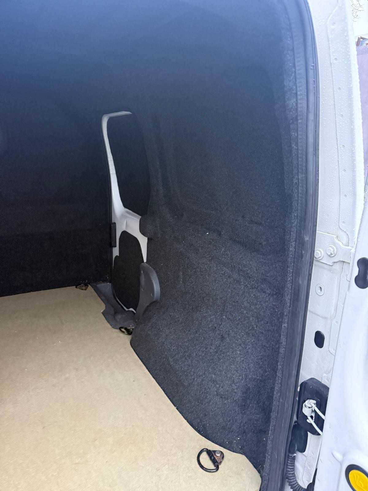 ford-tourneo-connect-2011-diesel-1753cc