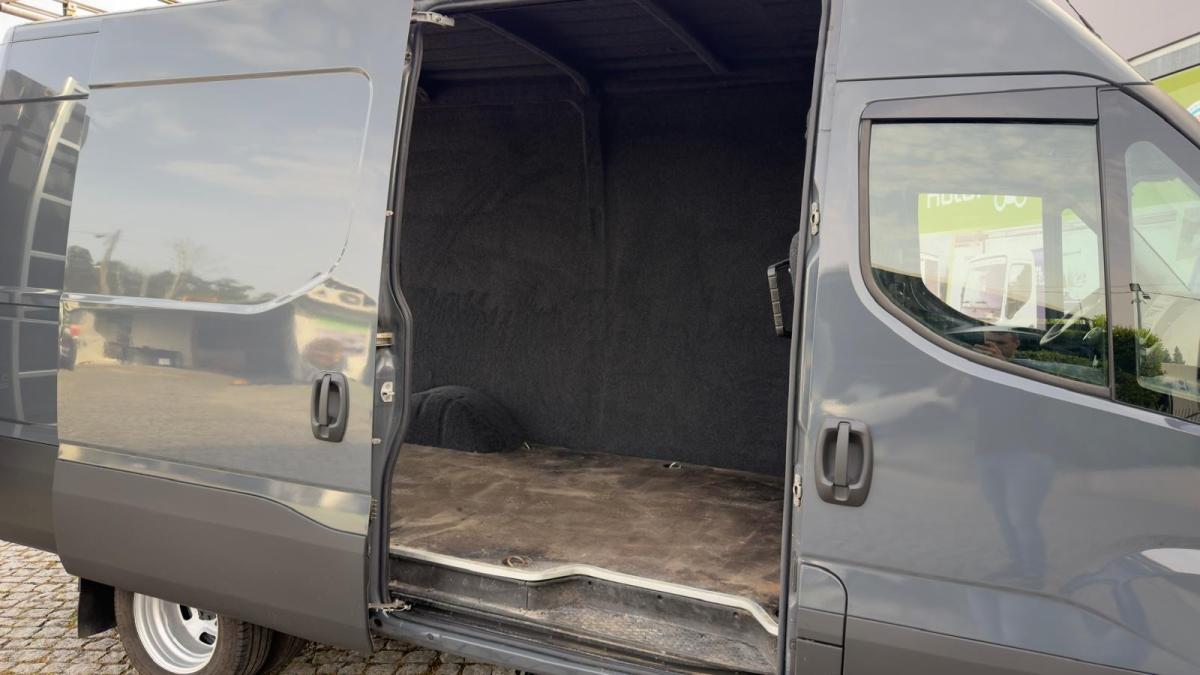 iveco-daily-2017-diesel-2998cc