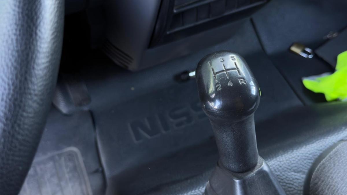 nissan-atleon-2005-diesel-2953cc