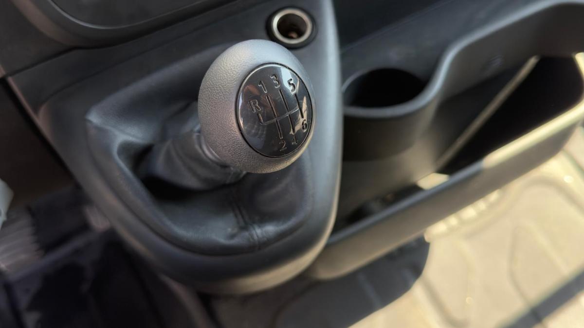 renault-master-2021-diesel-2299cc
