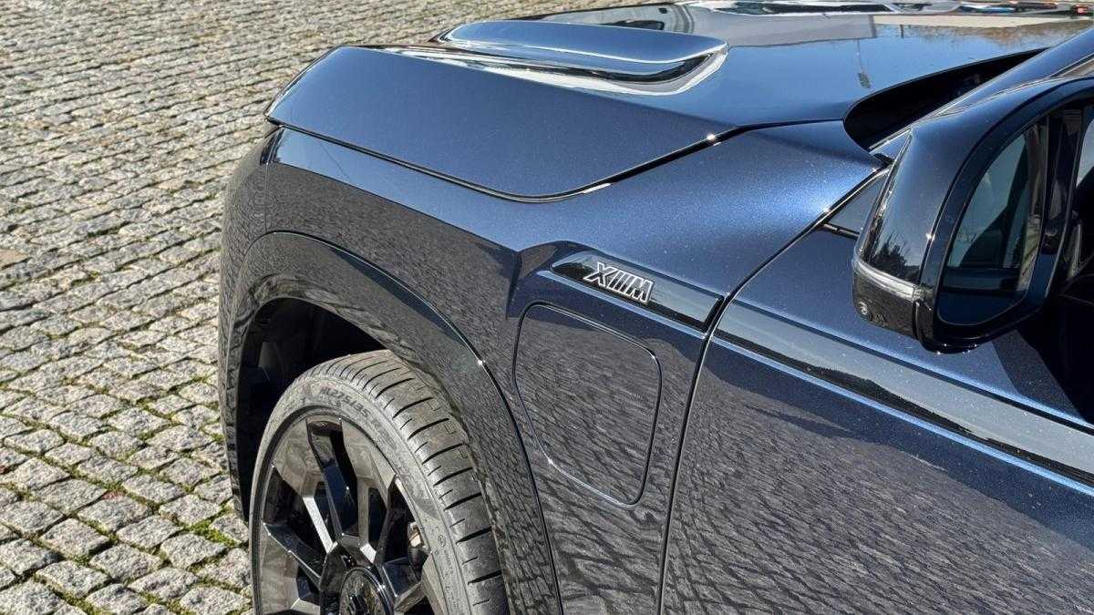 bmw-xm-2025-hibrido-a-gasolina-2998cc