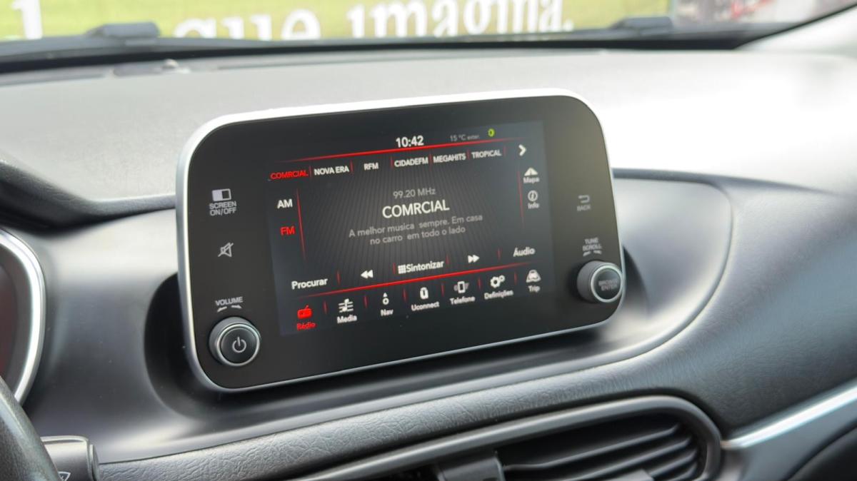 fiat-tipo-station-wagon-2019-diesel-1598cc