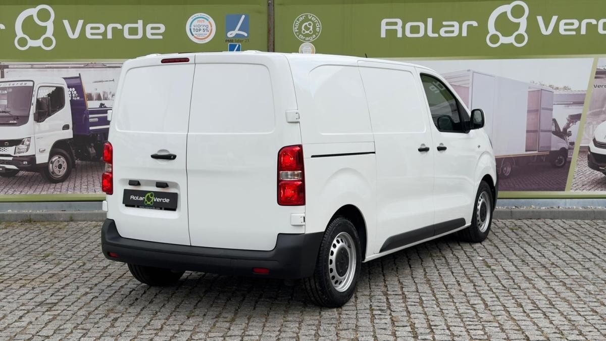 peugeot-expert-2018-diesel-1560cc