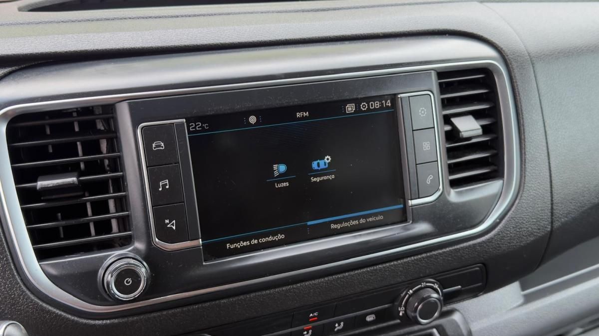 peugeot-expert-2018-diesel-1560cc
