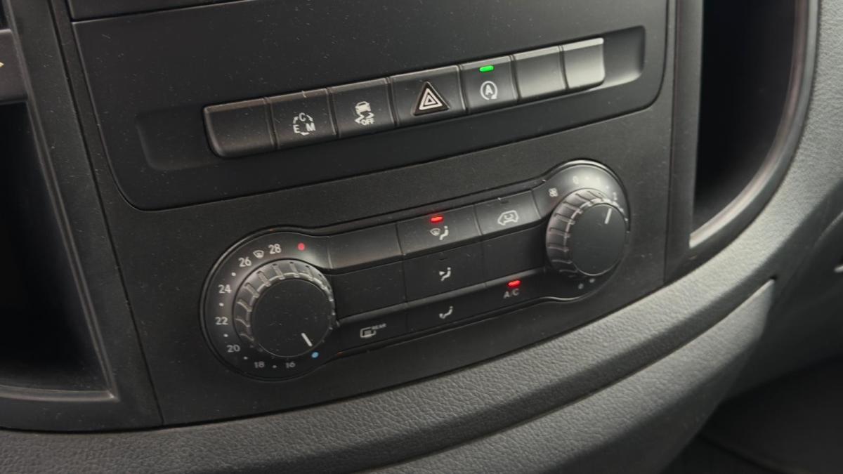 mercedes-benz-vito-2015-diesel-2143cc