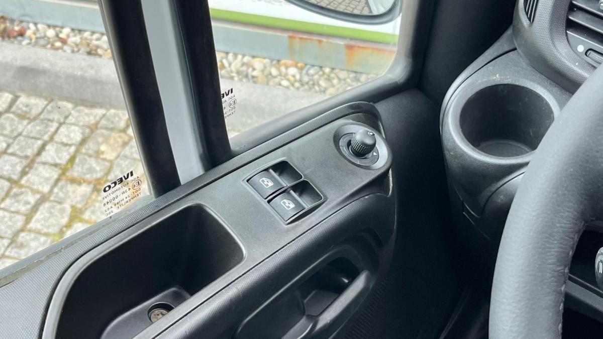iveco-daily-2016-diesel-2998cc