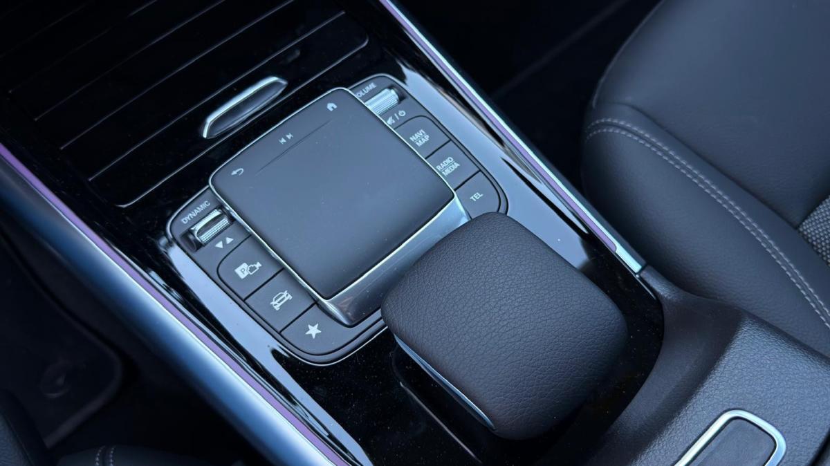 mercedes-benz-eqa-2024-eletrico-0cc