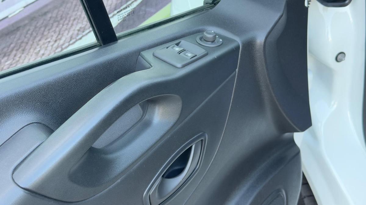 renault-trafic-2020-diesel-1997cc