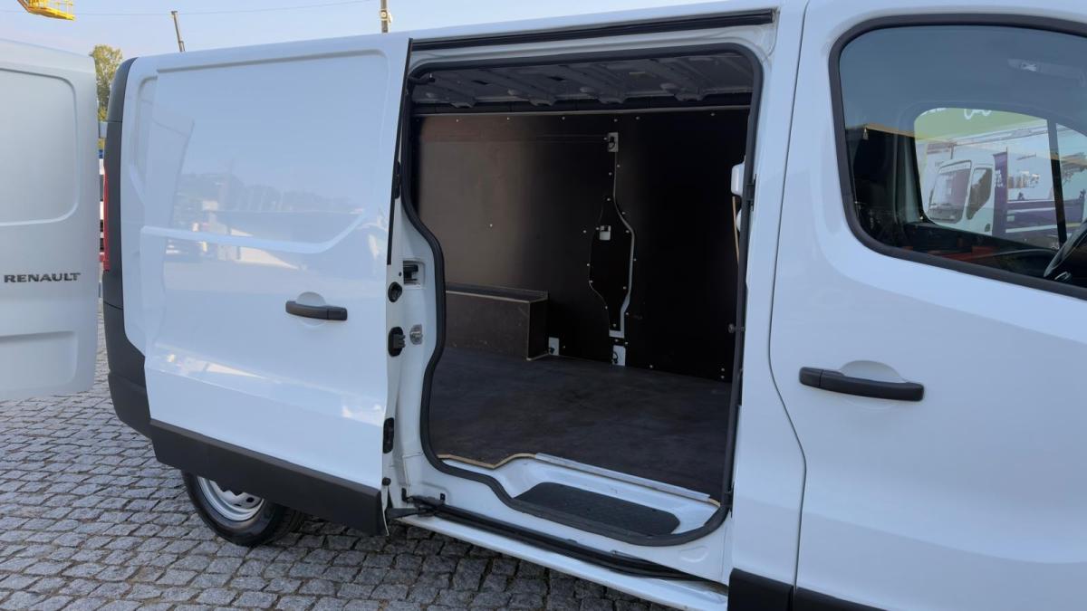renault-trafic-2020-diesel-1997cc