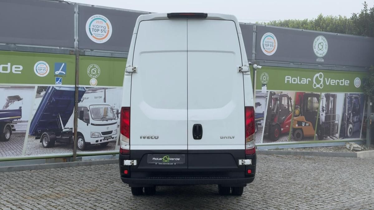 iveco-daily-2015-diesel-2998cc