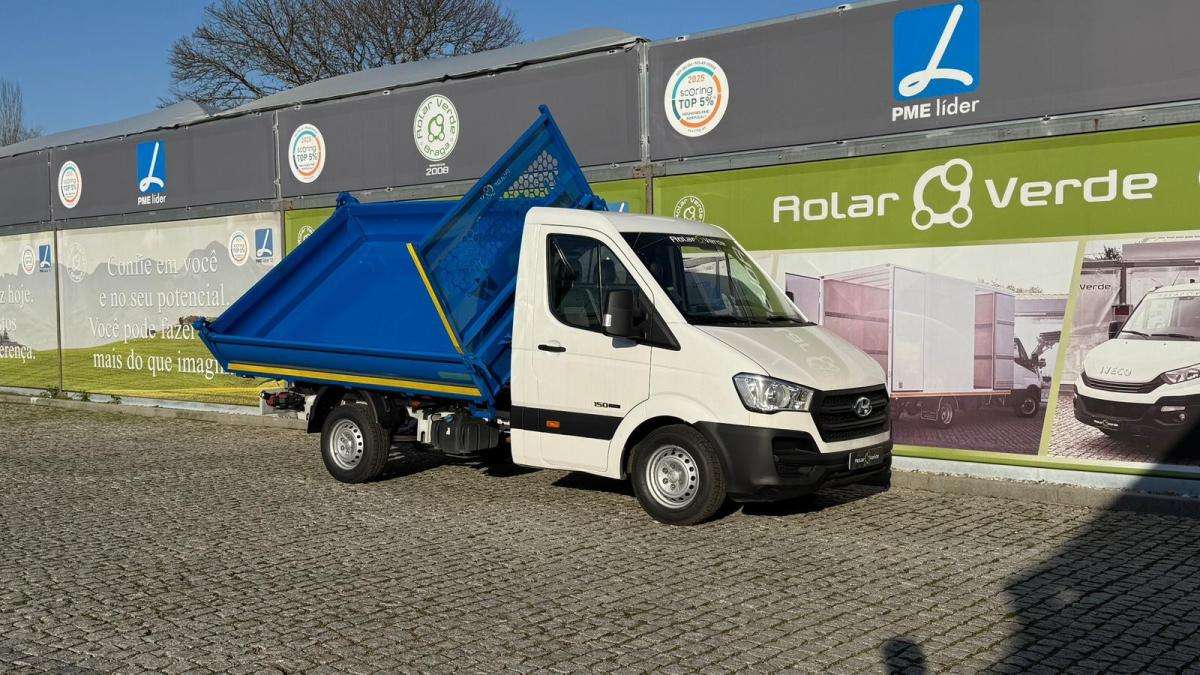 hyundai-h350-2018-diesel-2497cc