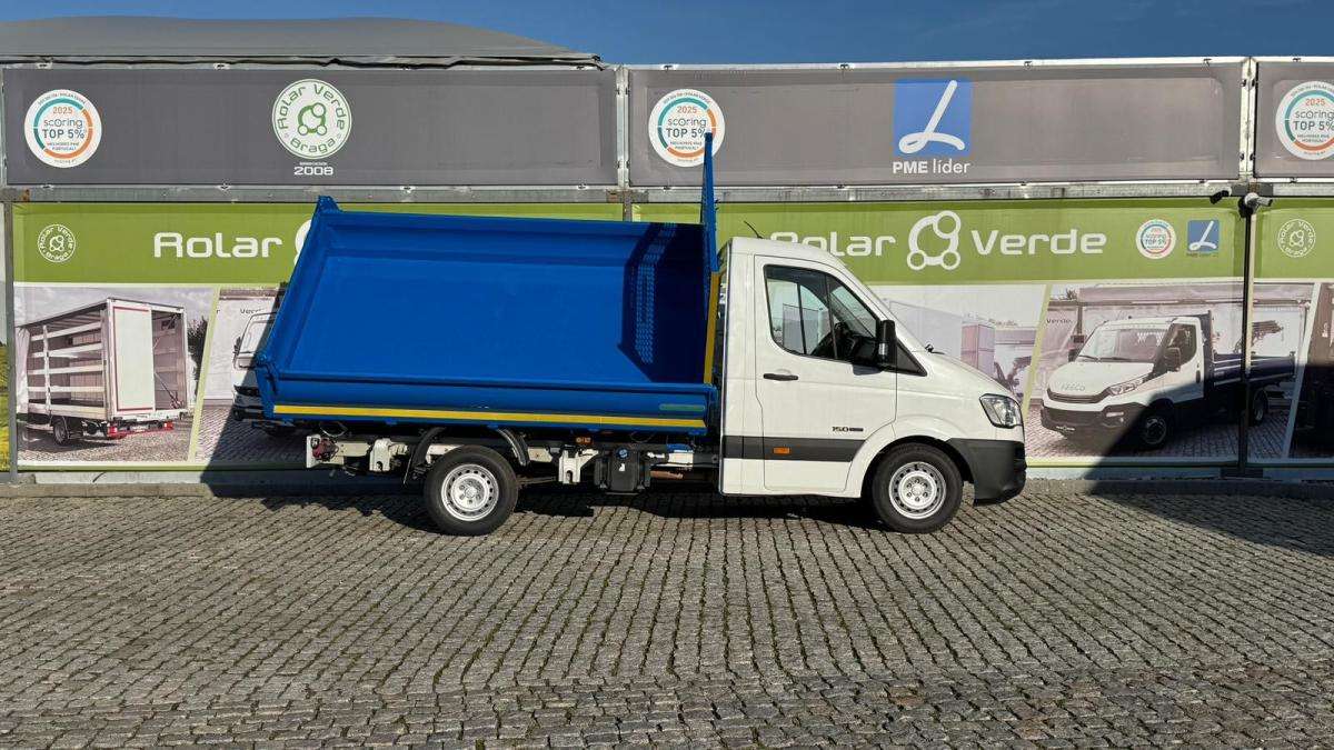 hyundai-h350-2018-diesel-2497cc