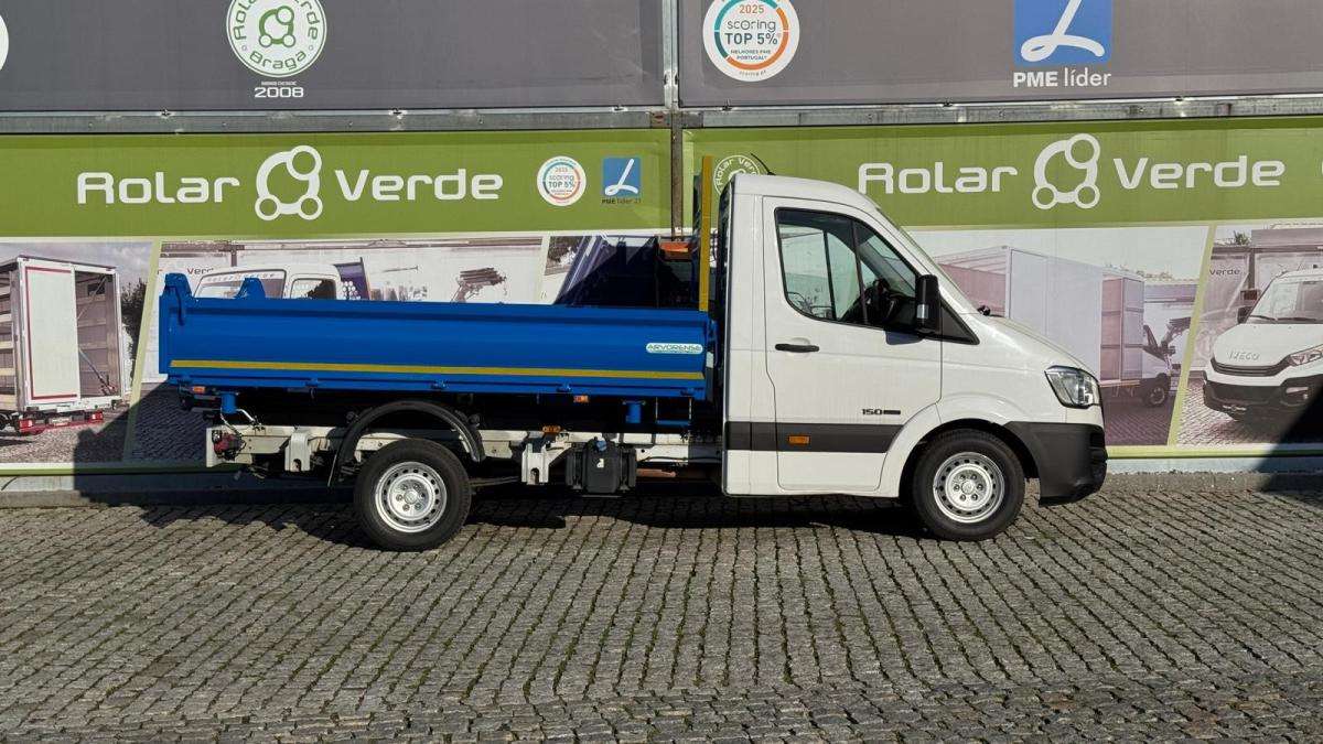 hyundai-h350-2018-diesel-2497cc