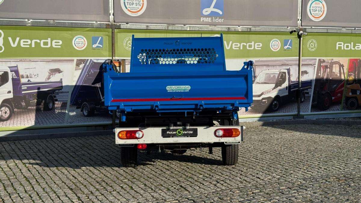 hyundai-h350-2018-diesel-2497cc