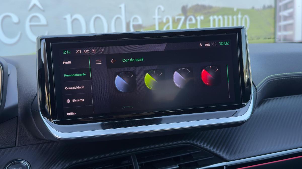 peugeot-2008-2023-gasolina-1199cc