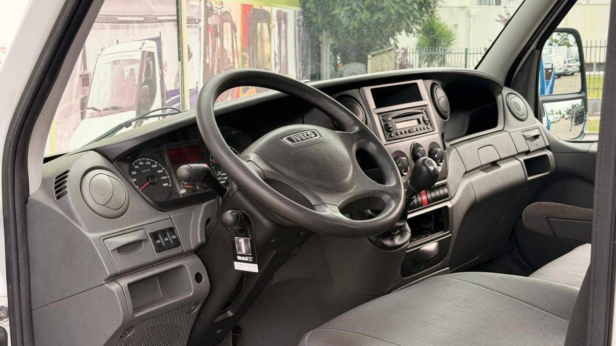 iveco-daily-2015-diesel-2998cc