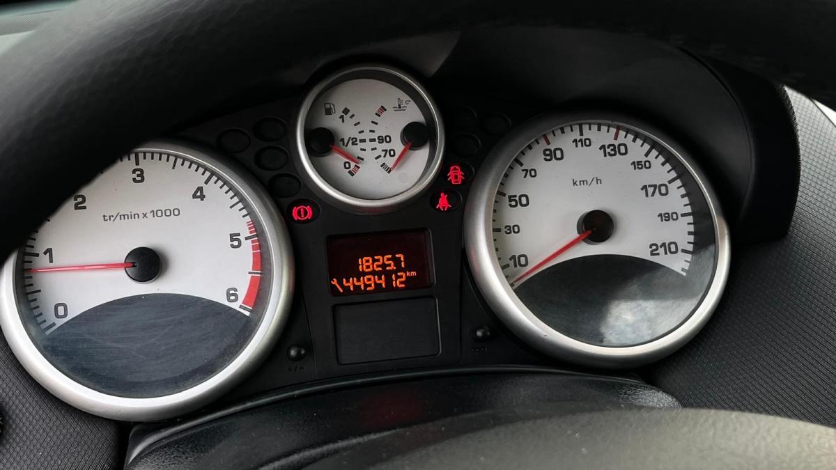 peugeot-207-2009-diesel-1398cc
