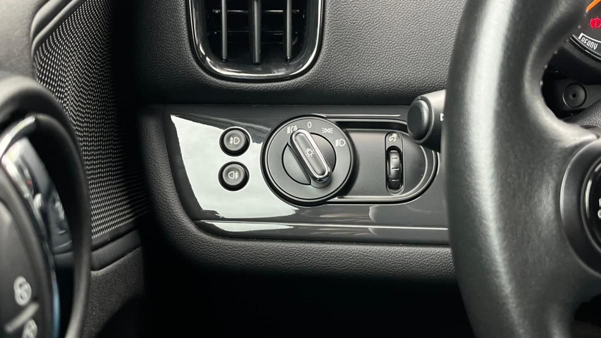 mini-countryman-2022-diesel-1496cc