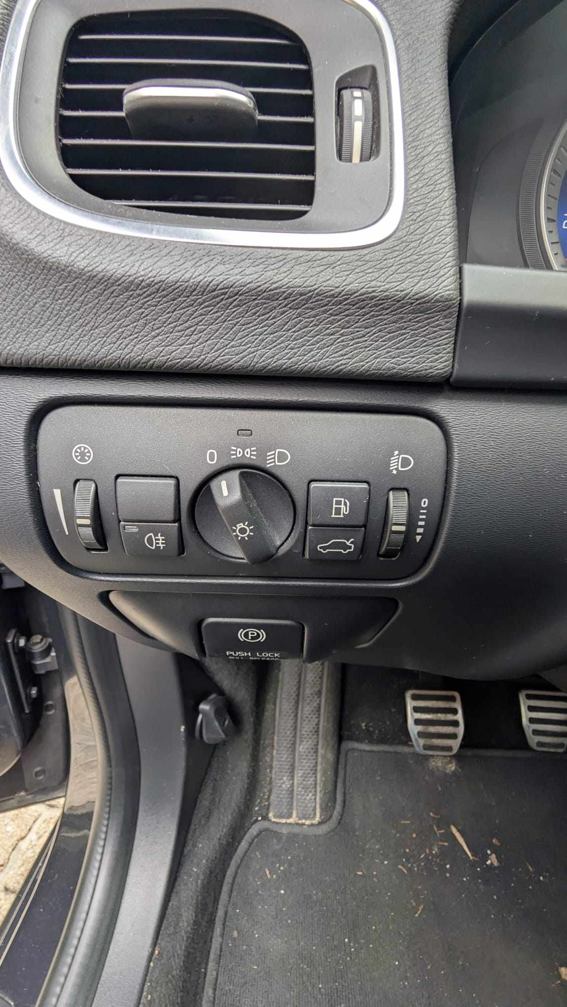 volvo-s60-1-6-d2-2013-diesel-1560cc