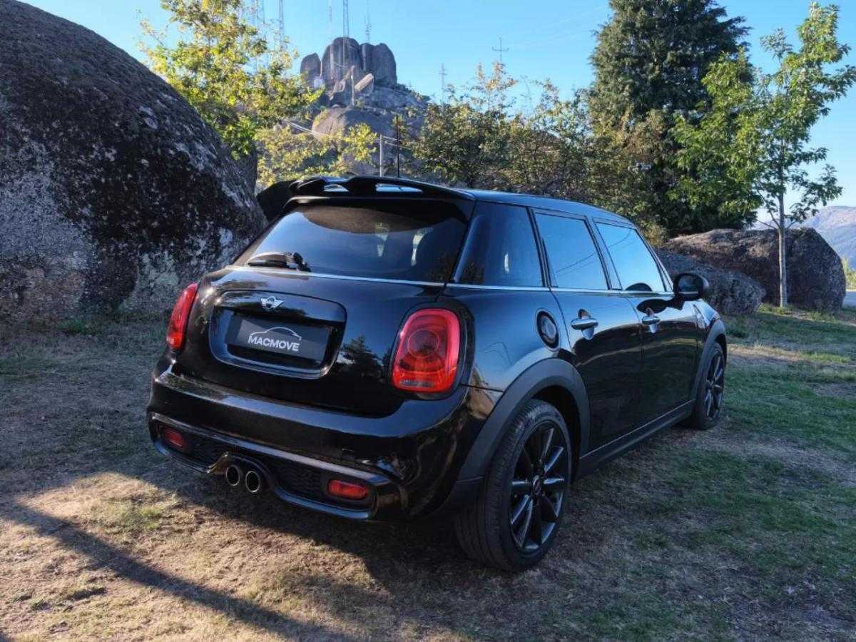 mini-hatch-2015-gasolina-1998cc