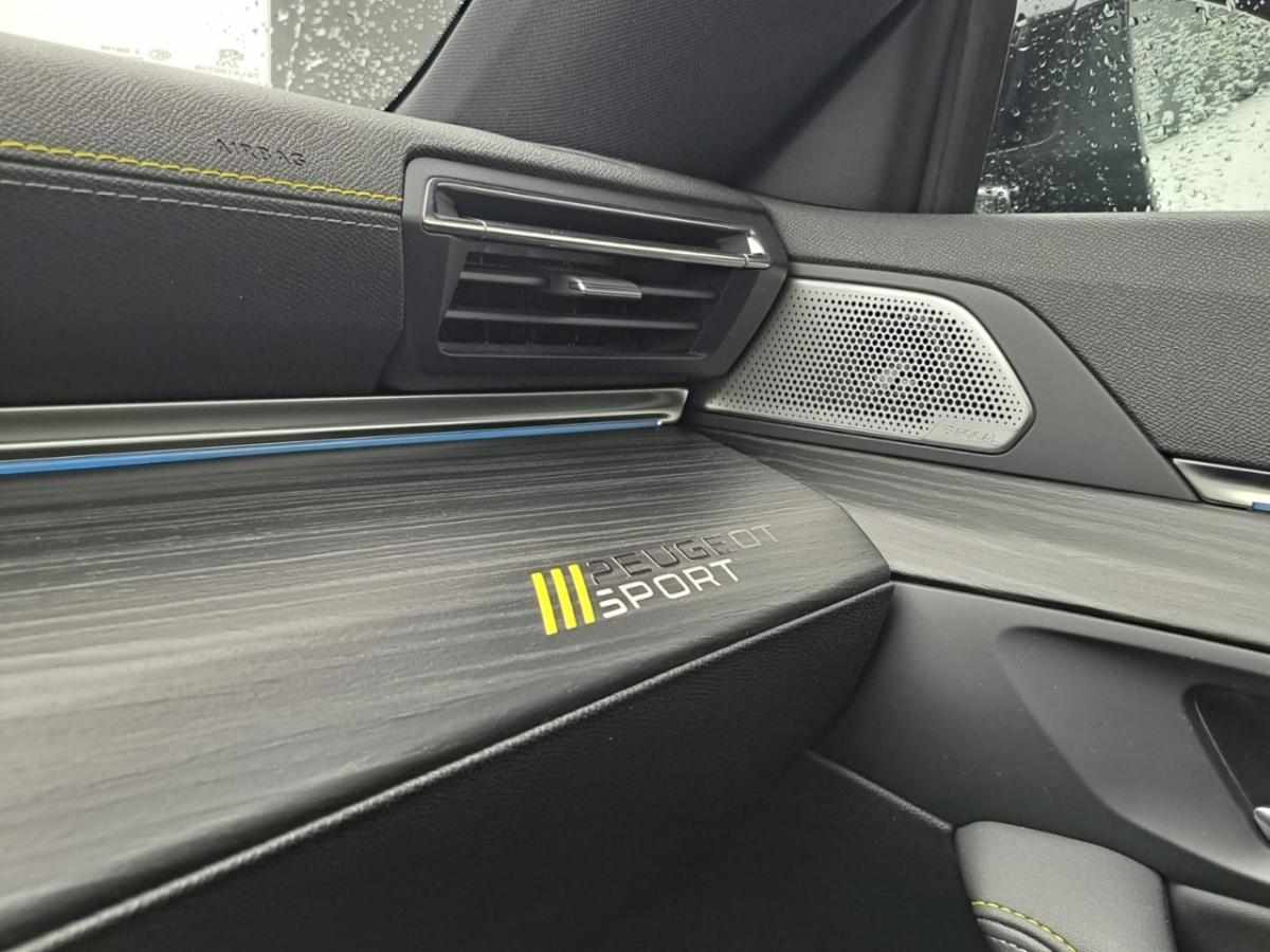 peugeot-508-pse-1-6-hybrid-4wd-2022-gasolina-1598cc