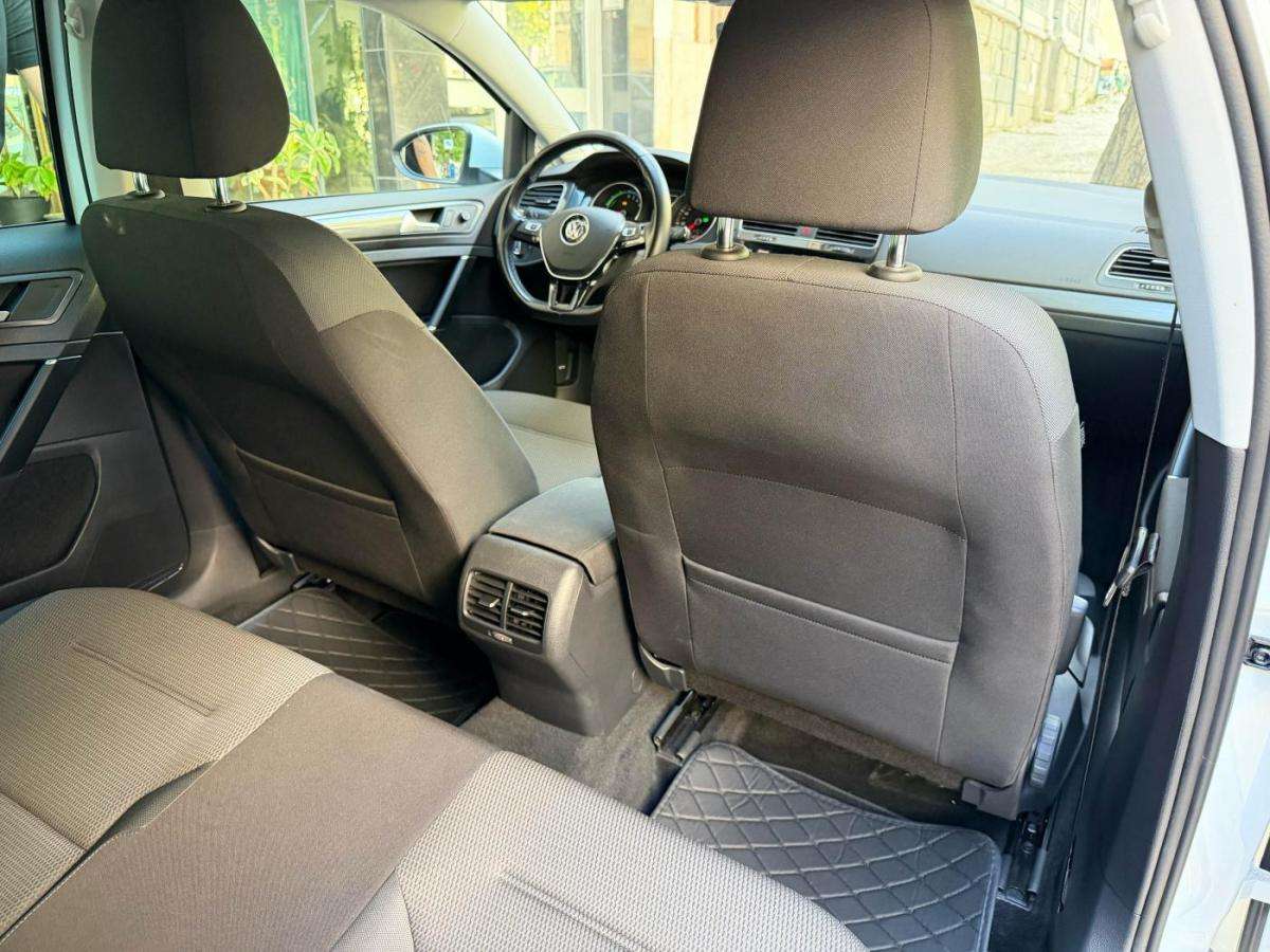volkswagen-e-golf-2021-eletrico-0cc