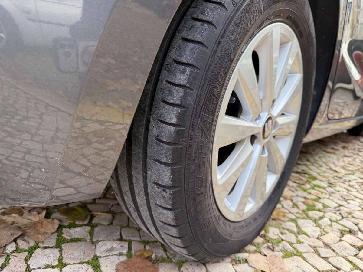 seat-ibiza-2017-gasolina-999cc