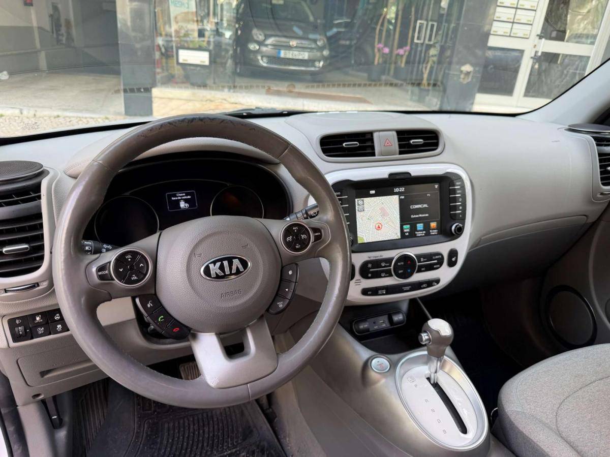 kia-soul-2017-eletrico-0cc