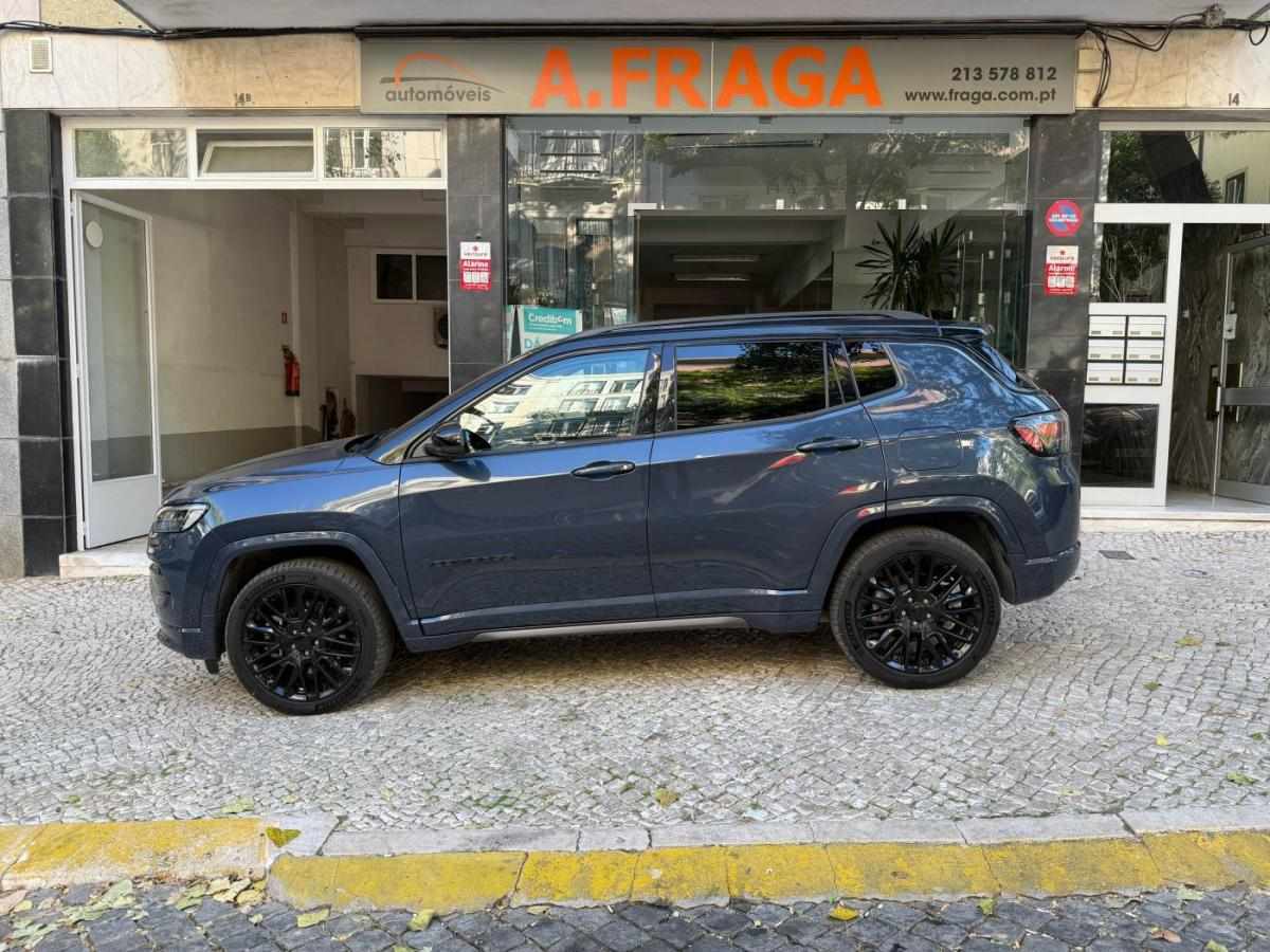 jeep-compass-2023-hibrido-a-gasolina-1332cc