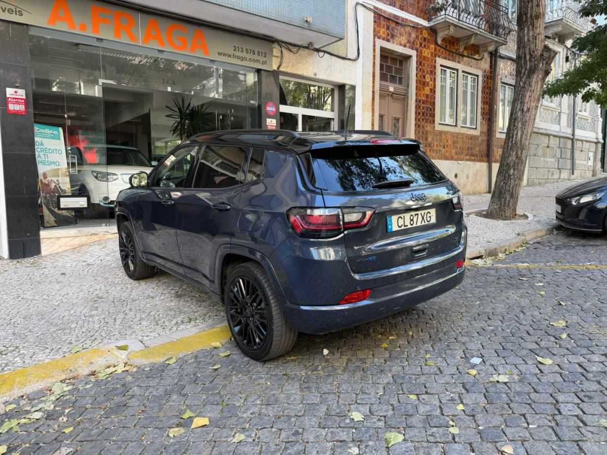 jeep-compass-2023-hibrido-a-gasolina-1332cc