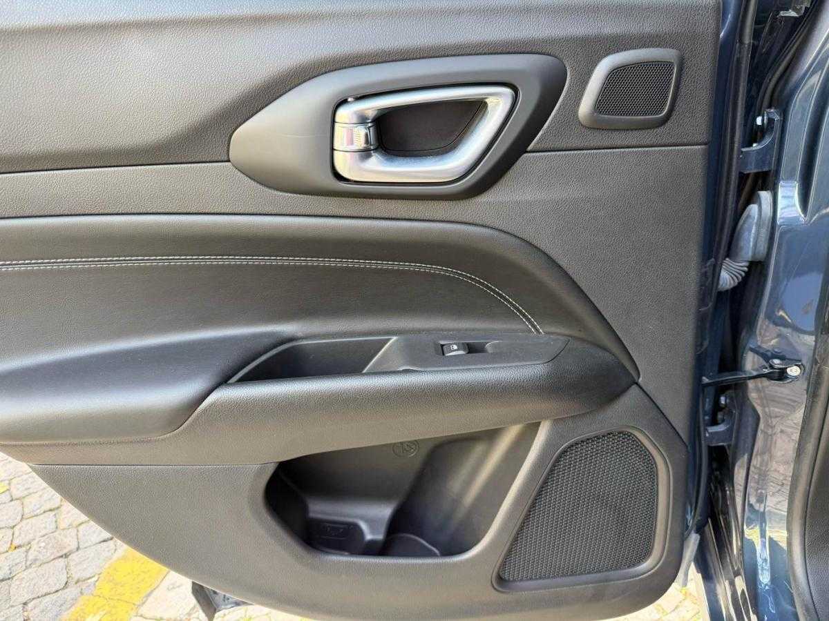 jeep-compass-2023-hibrido-a-gasolina-1332cc