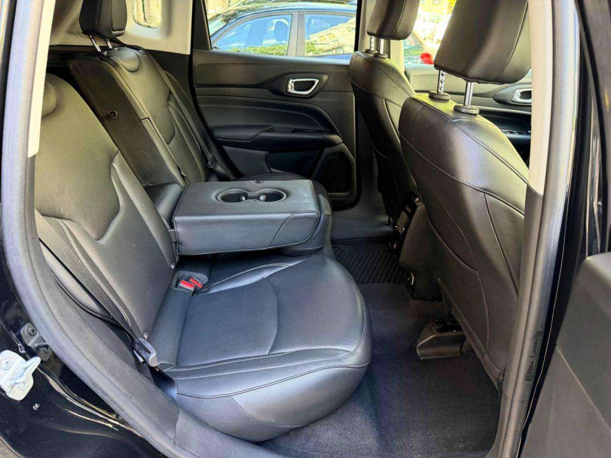 jeep-compass-2022-hibrido-a-gasolina-1332cc