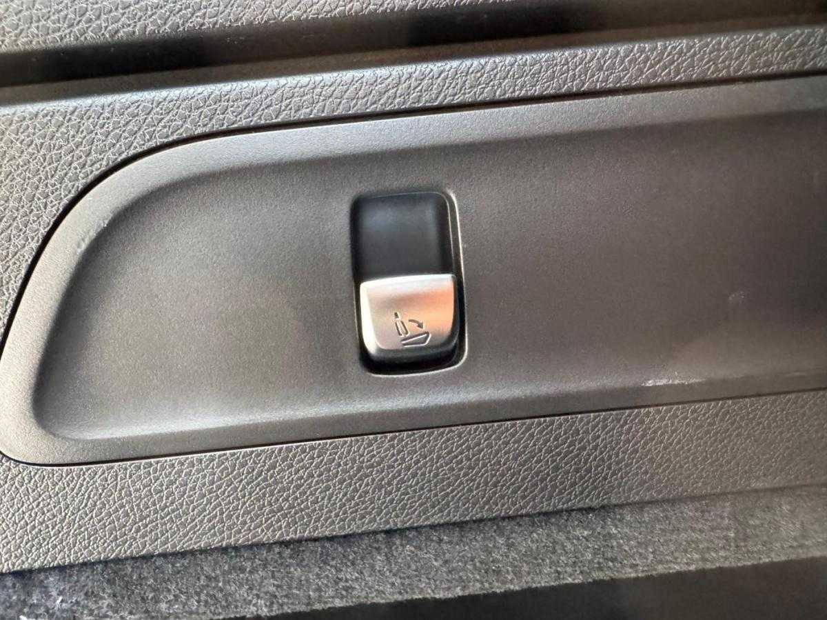 mercedes-benz-glc-2018-diesel-2143cc