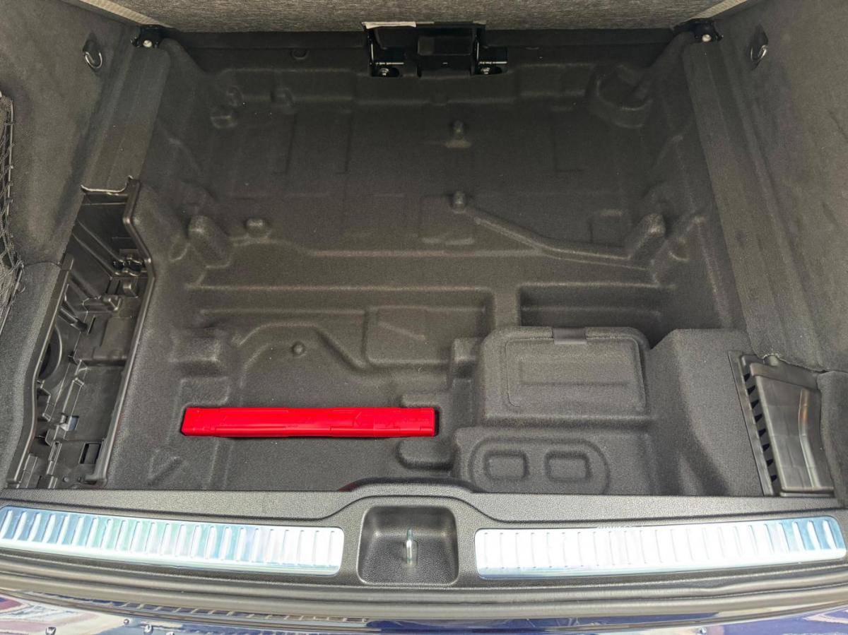 mercedes-benz-glc-2018-diesel-2143cc