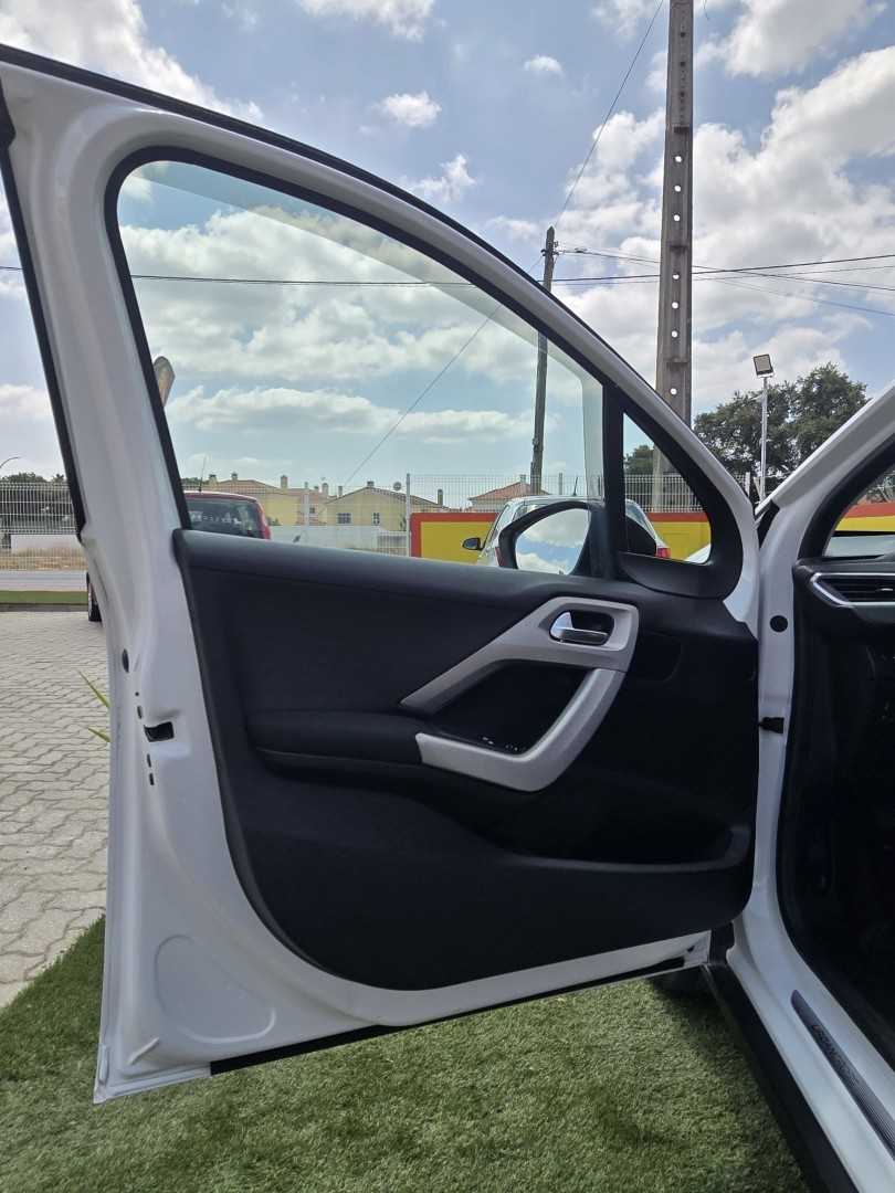 peugeot-2008-2016-gasolina-1199cc