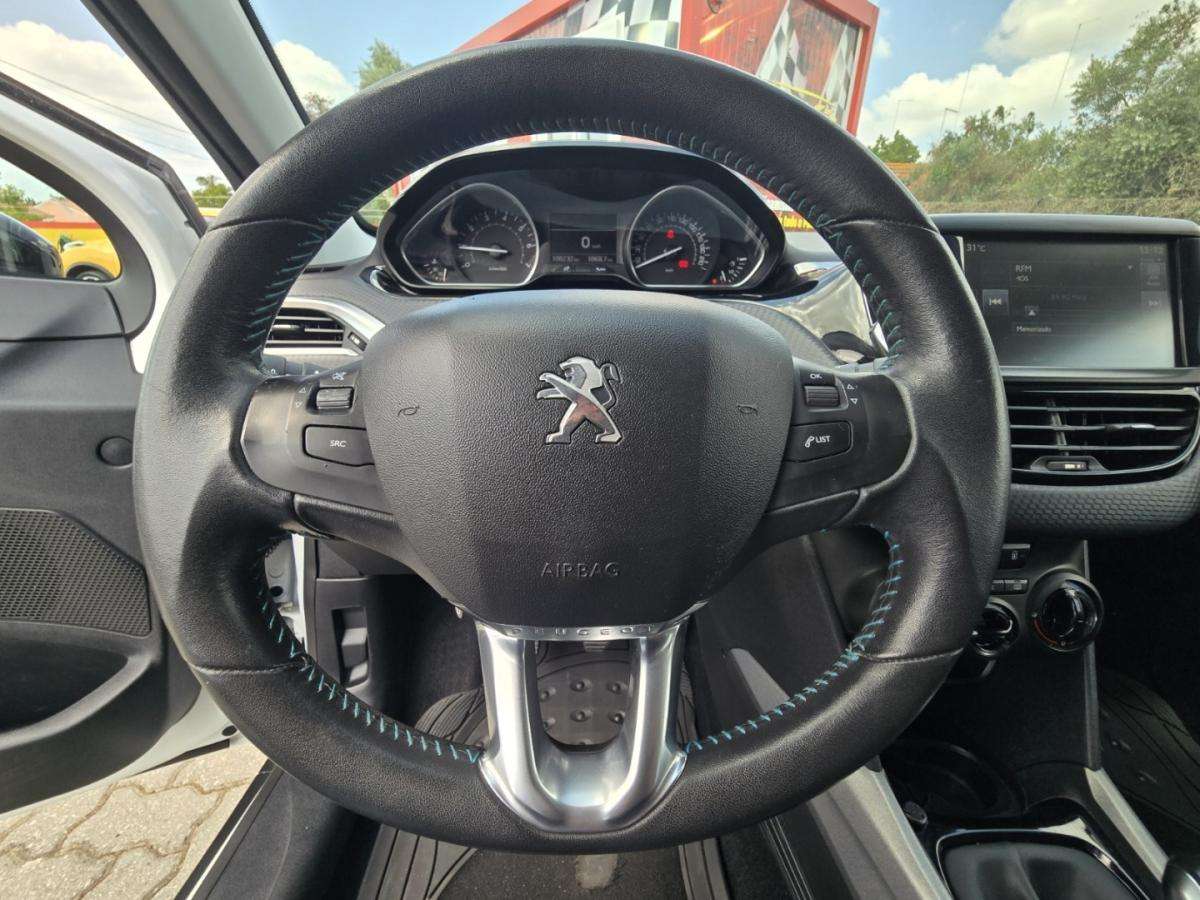 peugeot-2008-2016-gasolina-1199cc