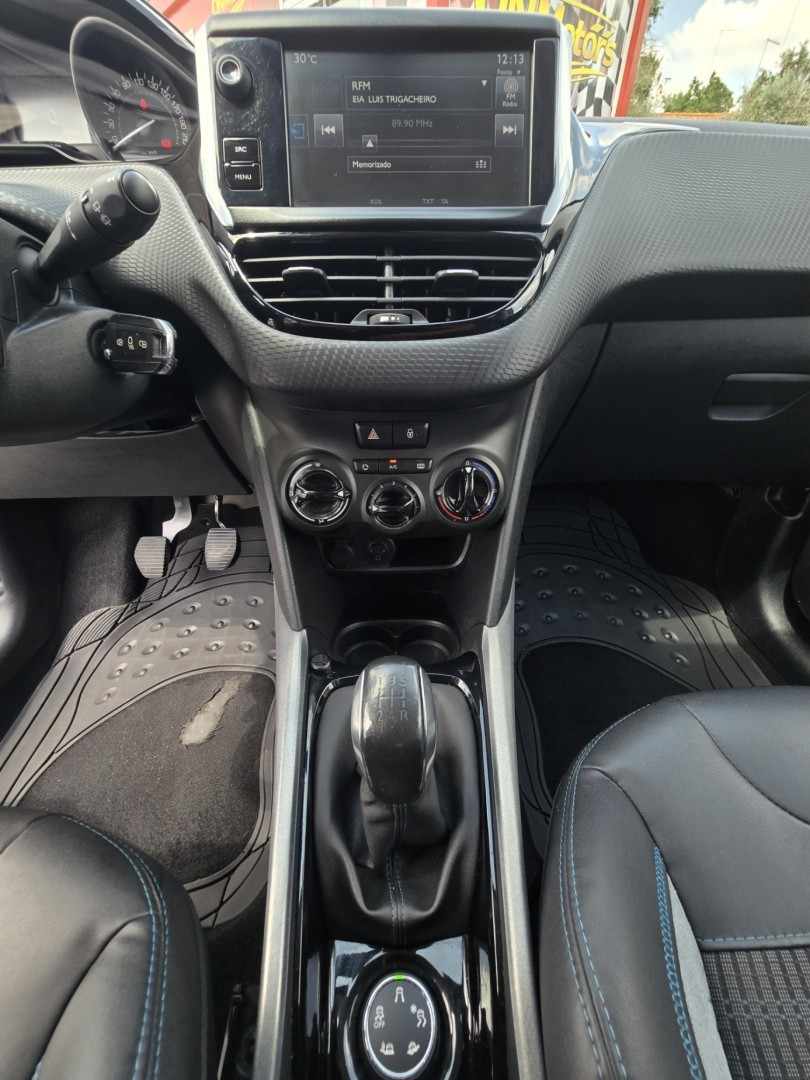 peugeot-2008-2016-gasolina-1199cc