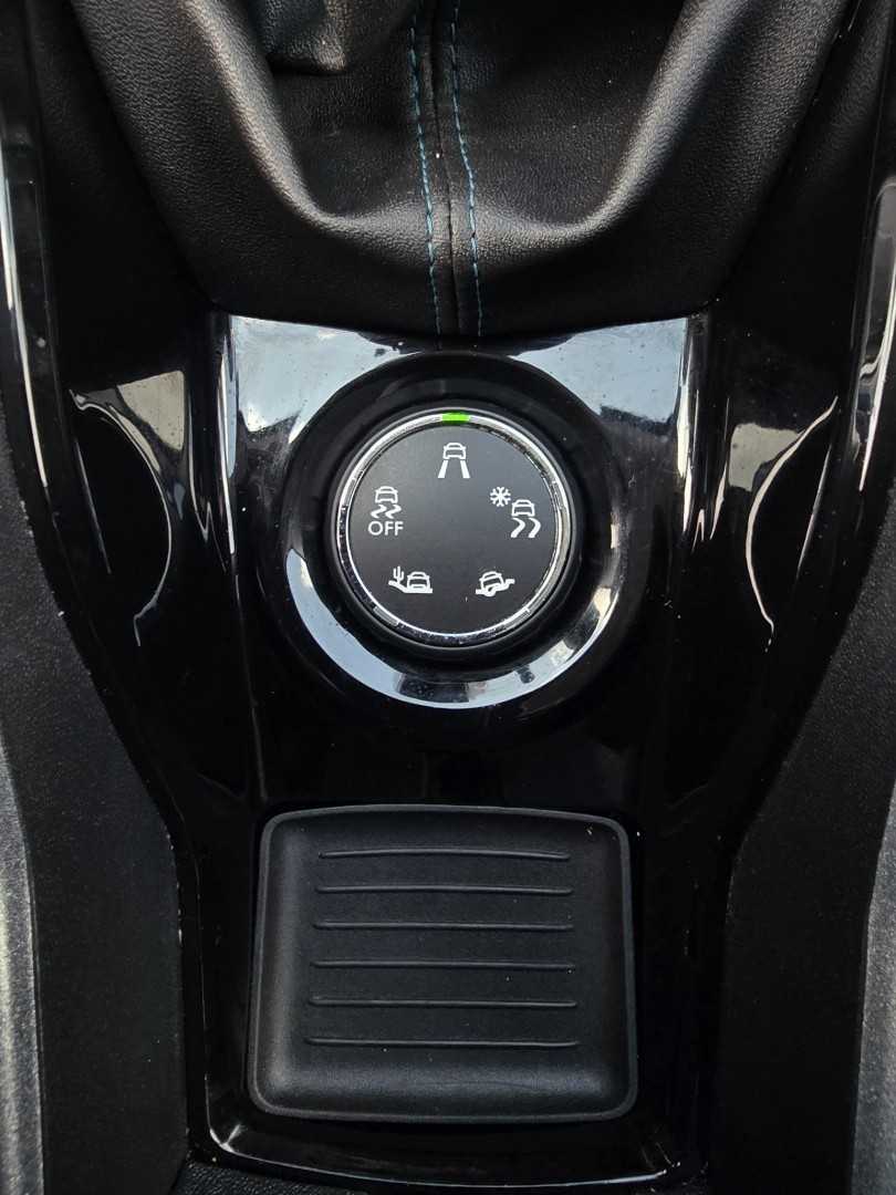 peugeot-2008-2016-gasolina-1199cc