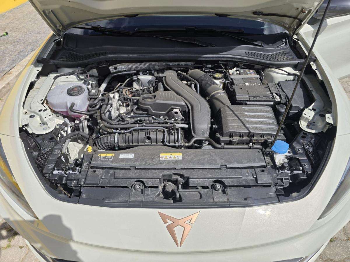 cupra-leon-2024-gasolina-1498cc