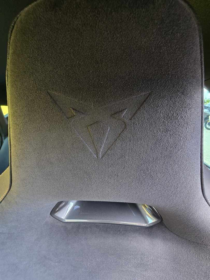 cupra-leon-2024-gasolina-1498cc
