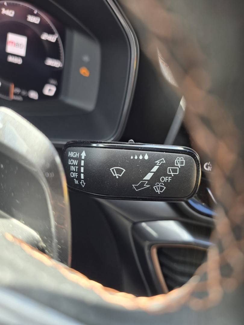 cupra-leon-2024-gasolina-1498cc